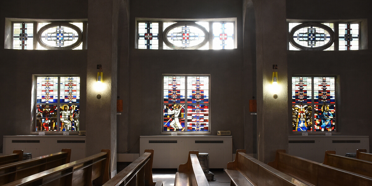 世界平和記念聖堂 修復したステンドグラス