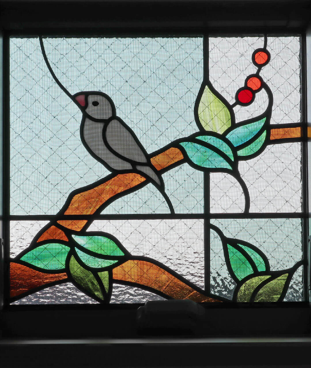 白文鳥のステンドグラス（左向き）