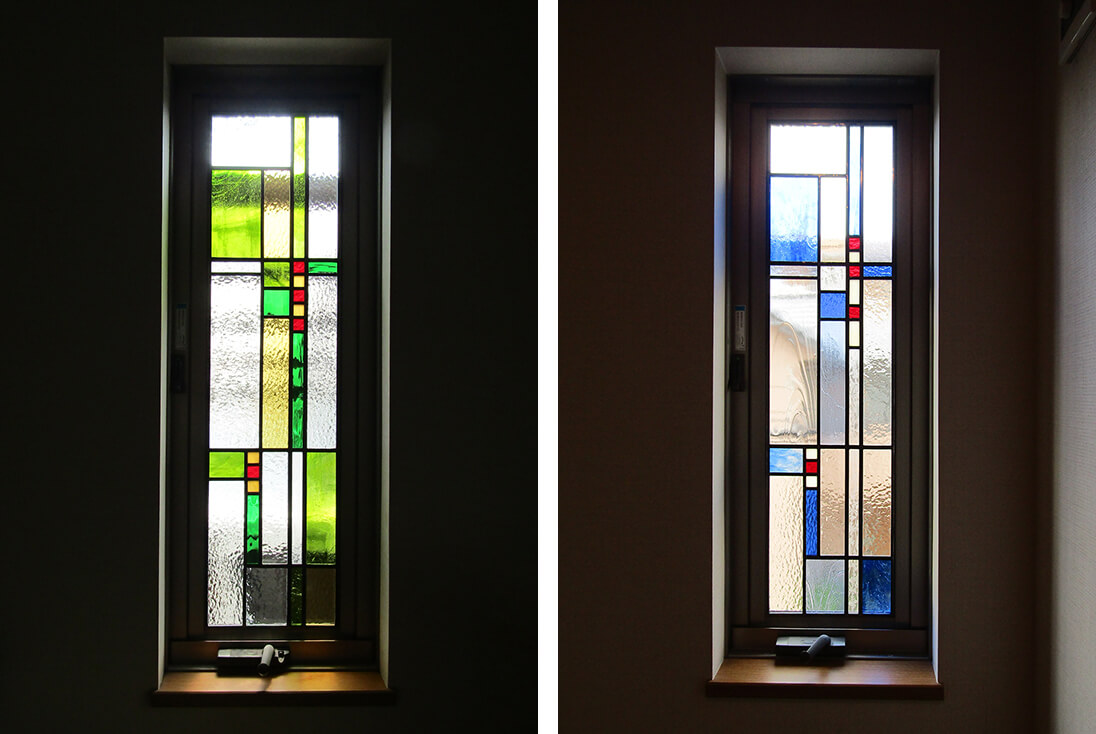 個人邸宅 モダンスタイル-010 窓に取り付けたシンプルな幾何学デザインのステンドグラス