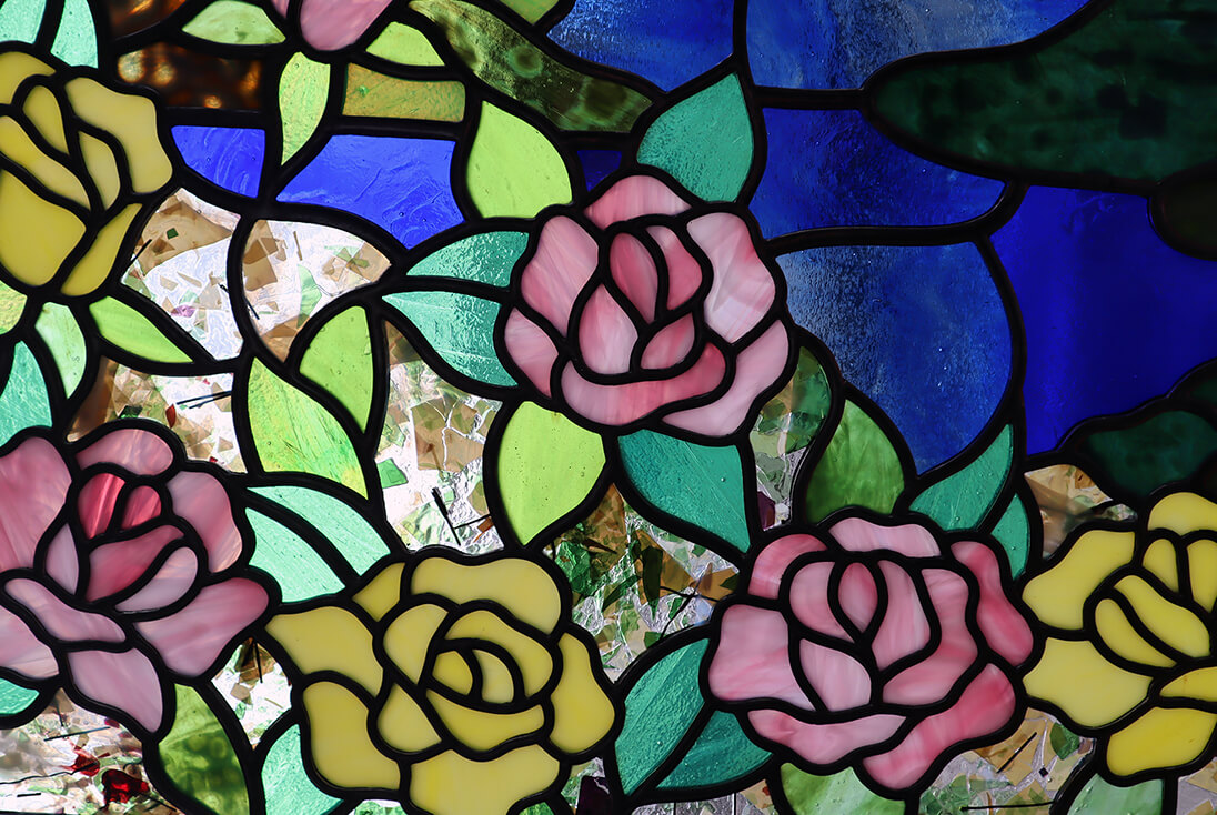 バラ・ブドウのデザイン-024　ステンドグラス(下部)の一部拡大イメージとガラステクスチャ