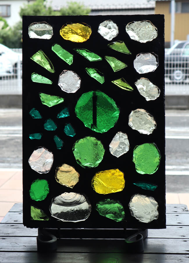 グリーン系のガラスを使用したダル・ド・ヴェール作品