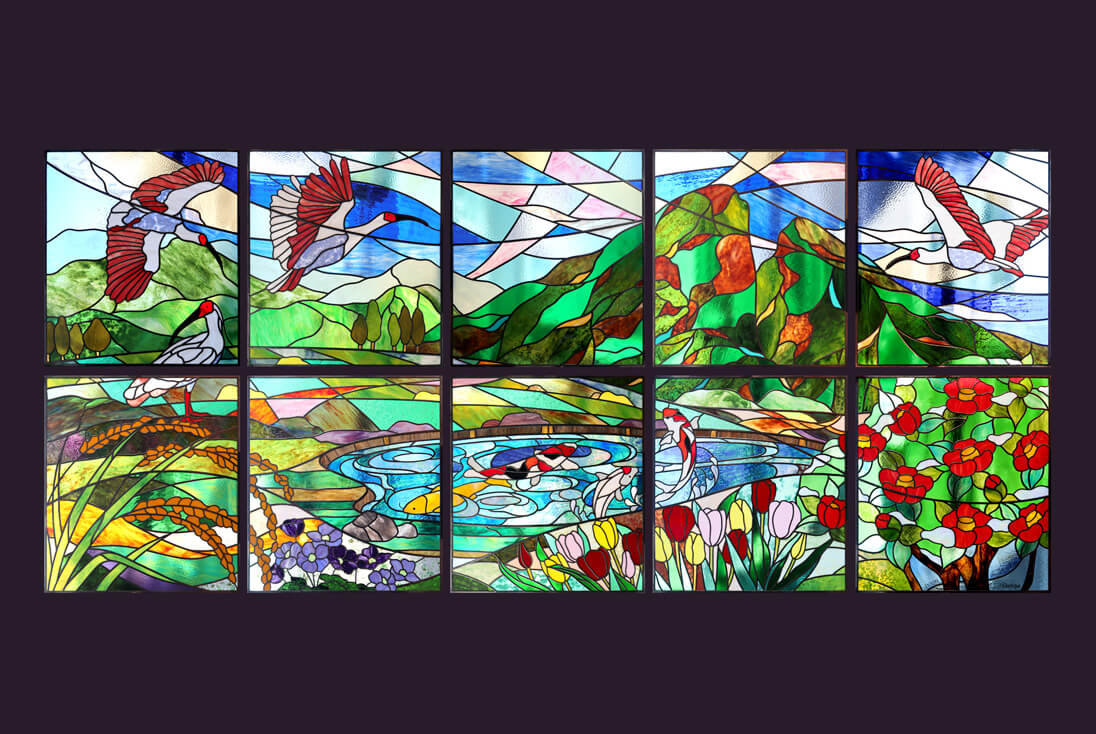 新潟にゆかりのあるモチーフをデザインしたステンドグラス全体イメージ